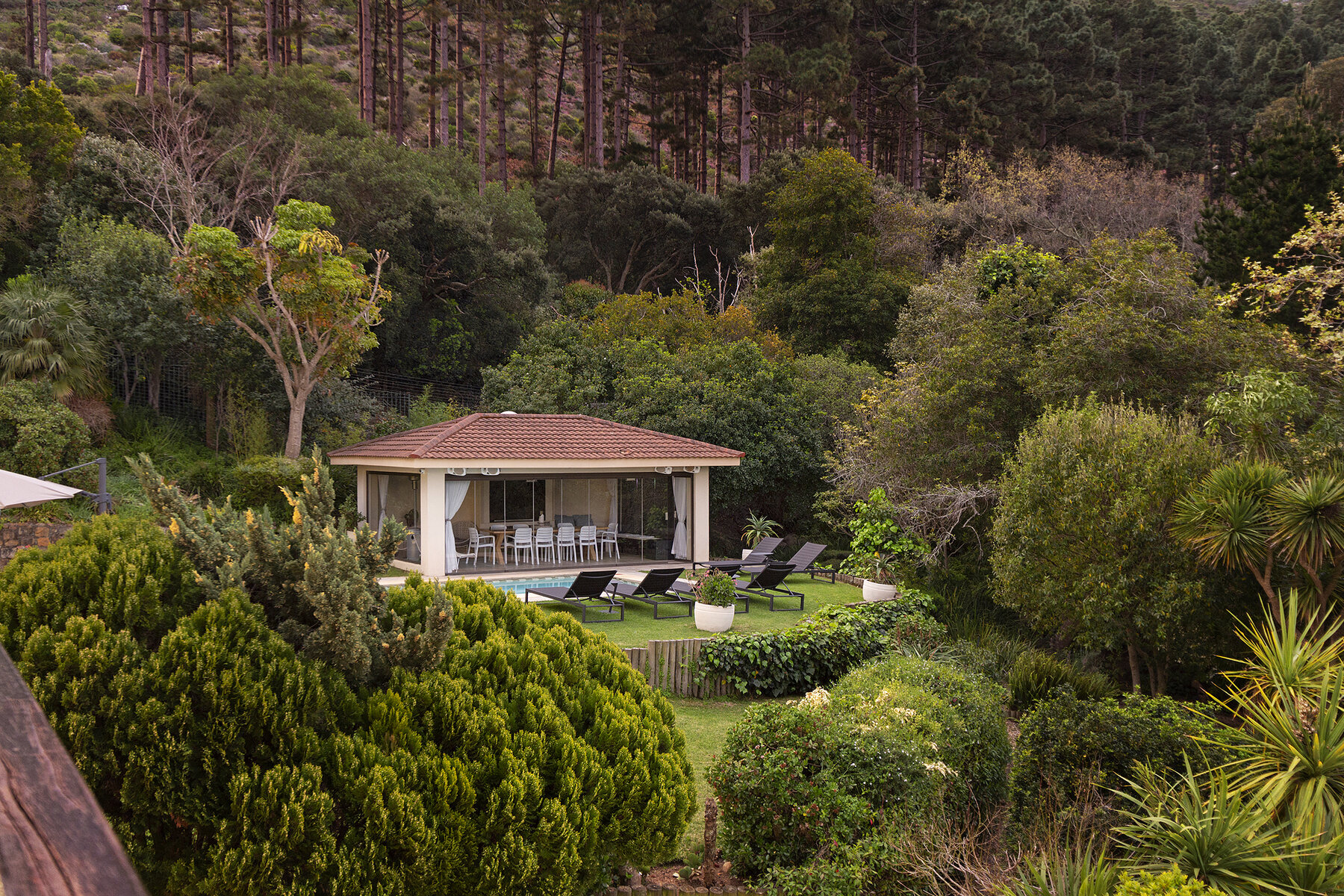 Lyonesse Estate in its Constantia setting